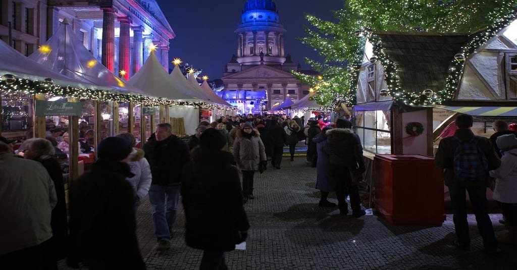 Satisfy Seasonal Cravings at Berlin's Vibrant Local Markets