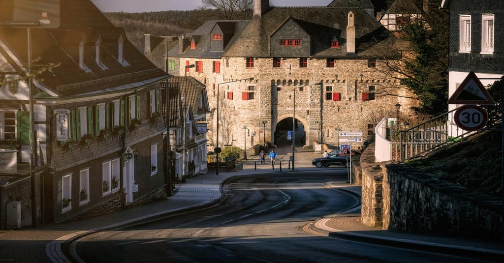 Adventure Awaits: Guided Tours to Explore Monschau’s Scenic Trails