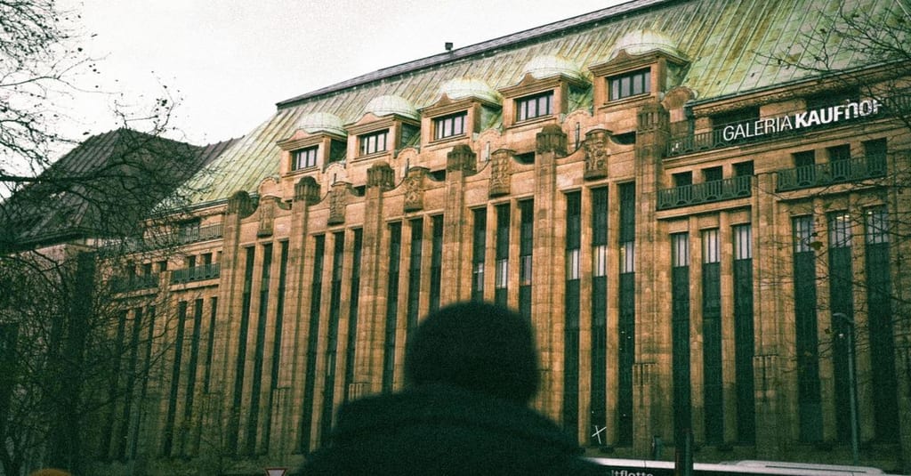 Cologne’s Schildergasse to Ehrenstraße: Where Tradition Meets Trend